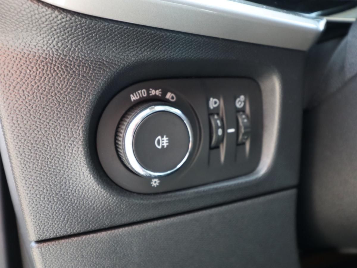 opel-mokka-2023-gasolina-1199cc