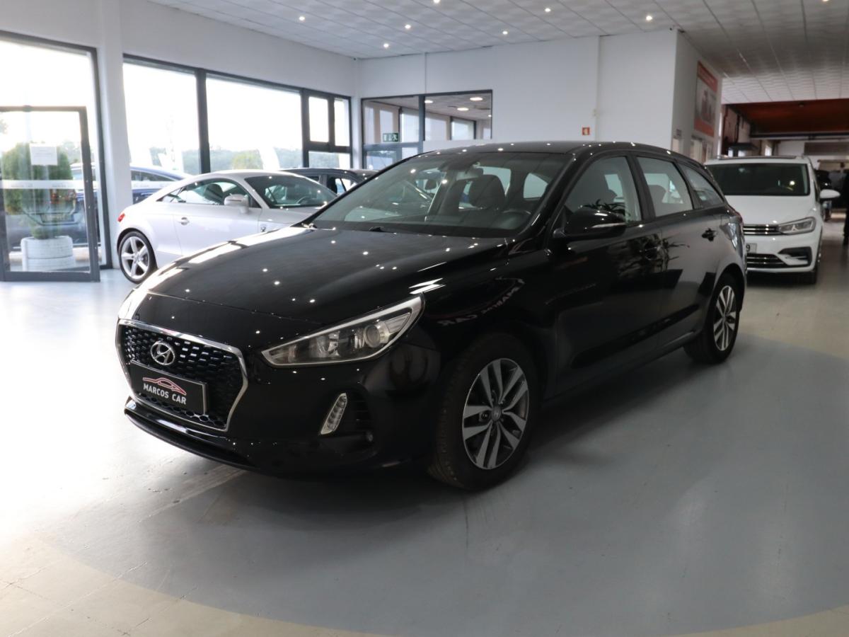 hyundai-i30-sw-2018-diesel-1598cc