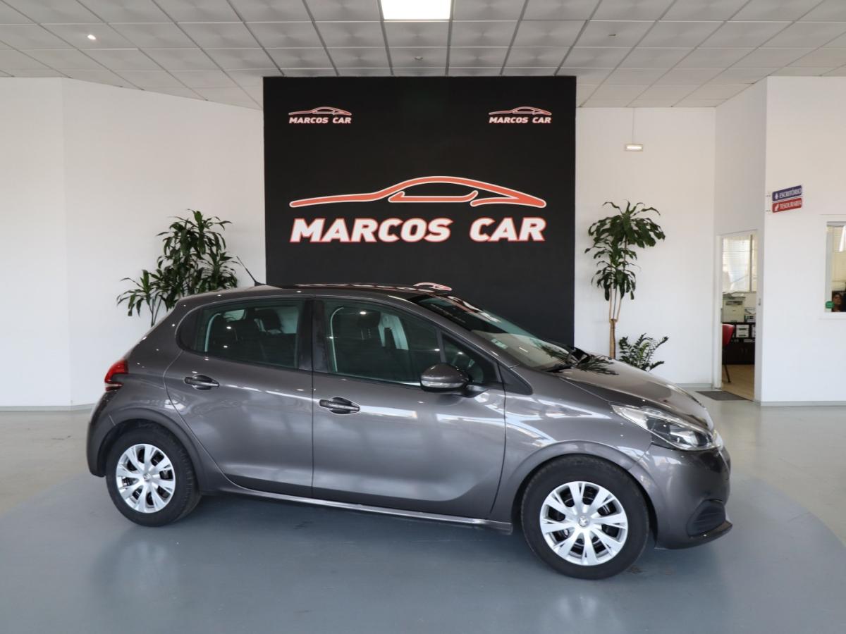 peugeot-208-2018-diesel-1499cc