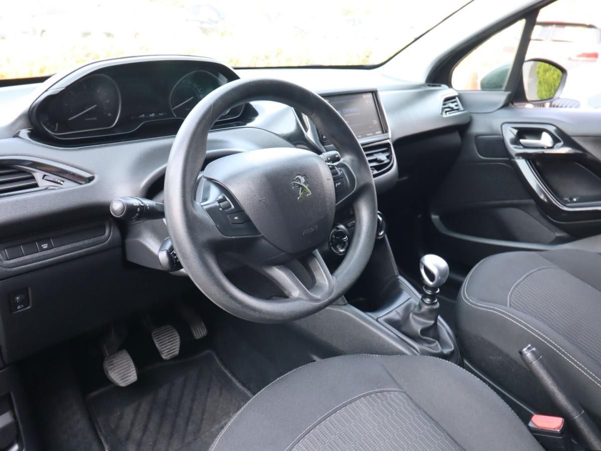 peugeot-208-2018-diesel-1499cc