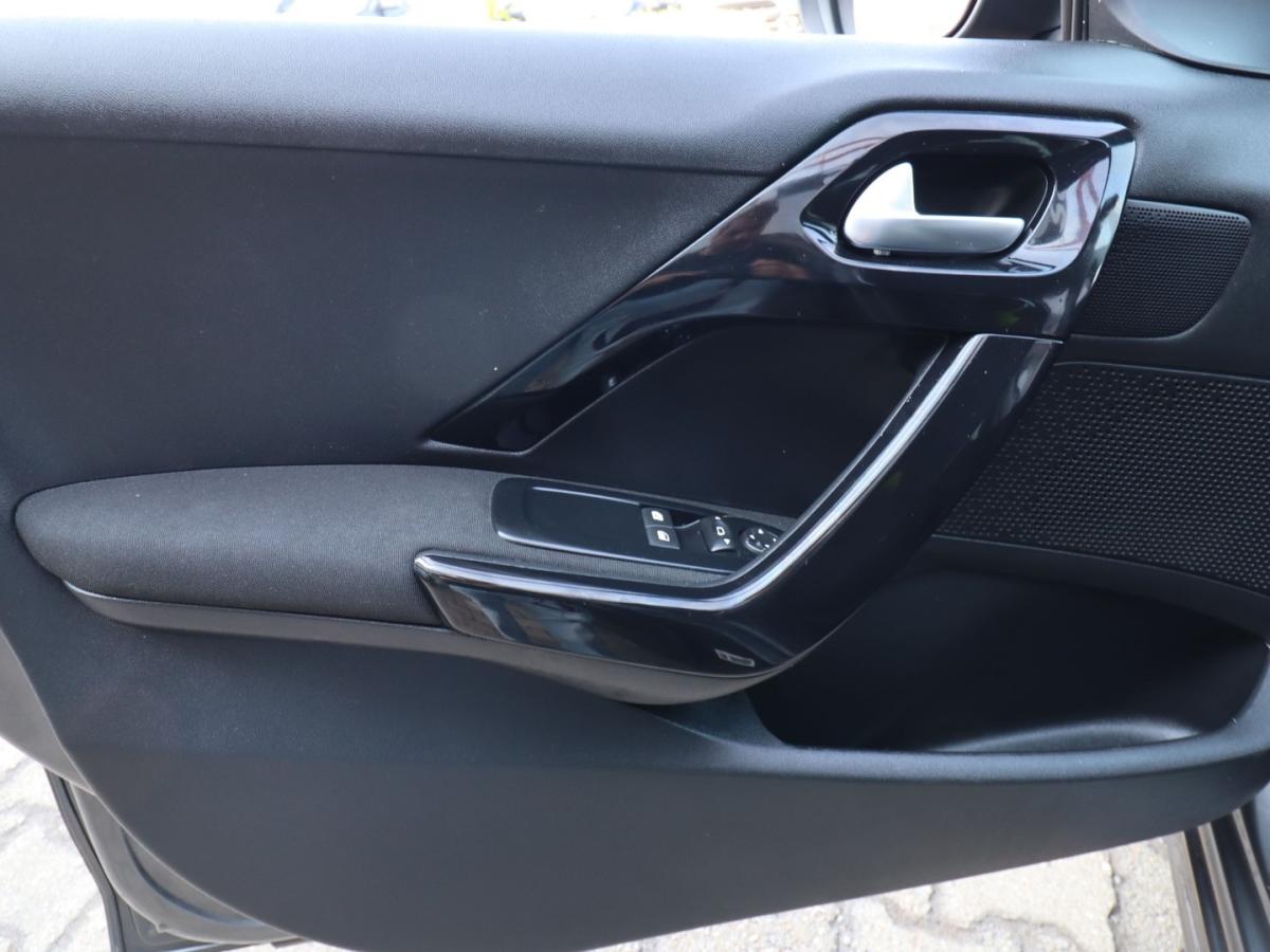 peugeot-208-2018-diesel-1499cc