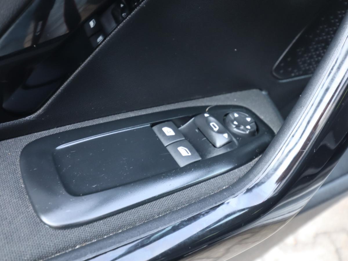 peugeot-208-2018-diesel-1499cc