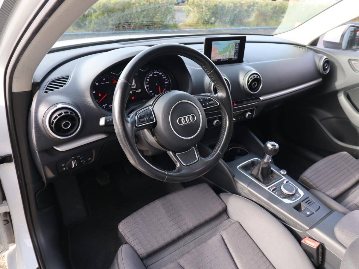 audi-a3-sportback-2015-diesel-1598cc