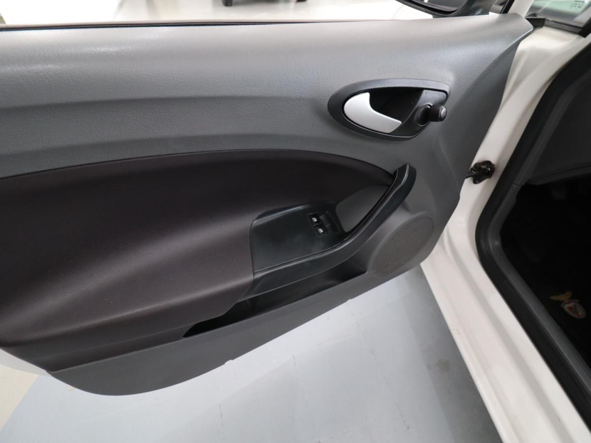 seat-ibiza-2011-gasolina-1198cc