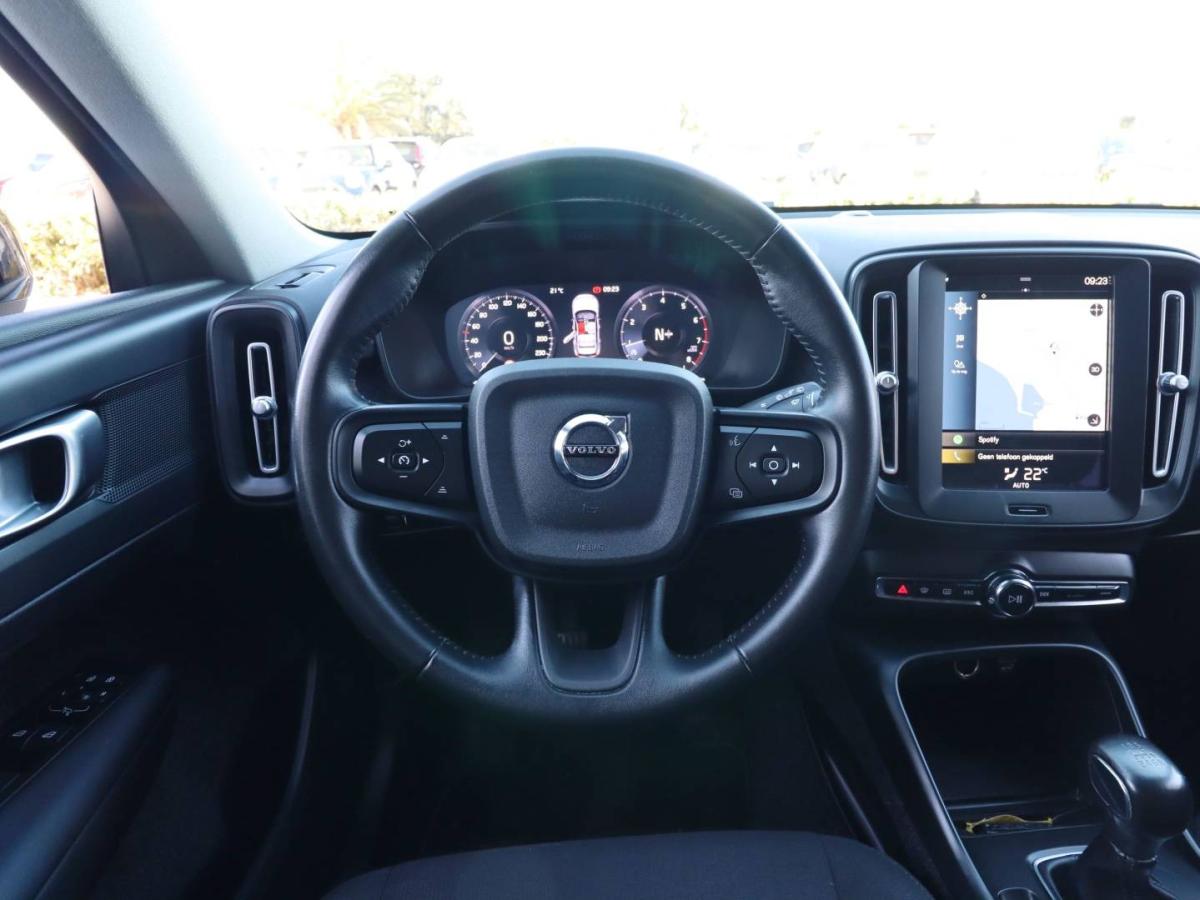 volvo-xc40-2021-gasolina-1477cc