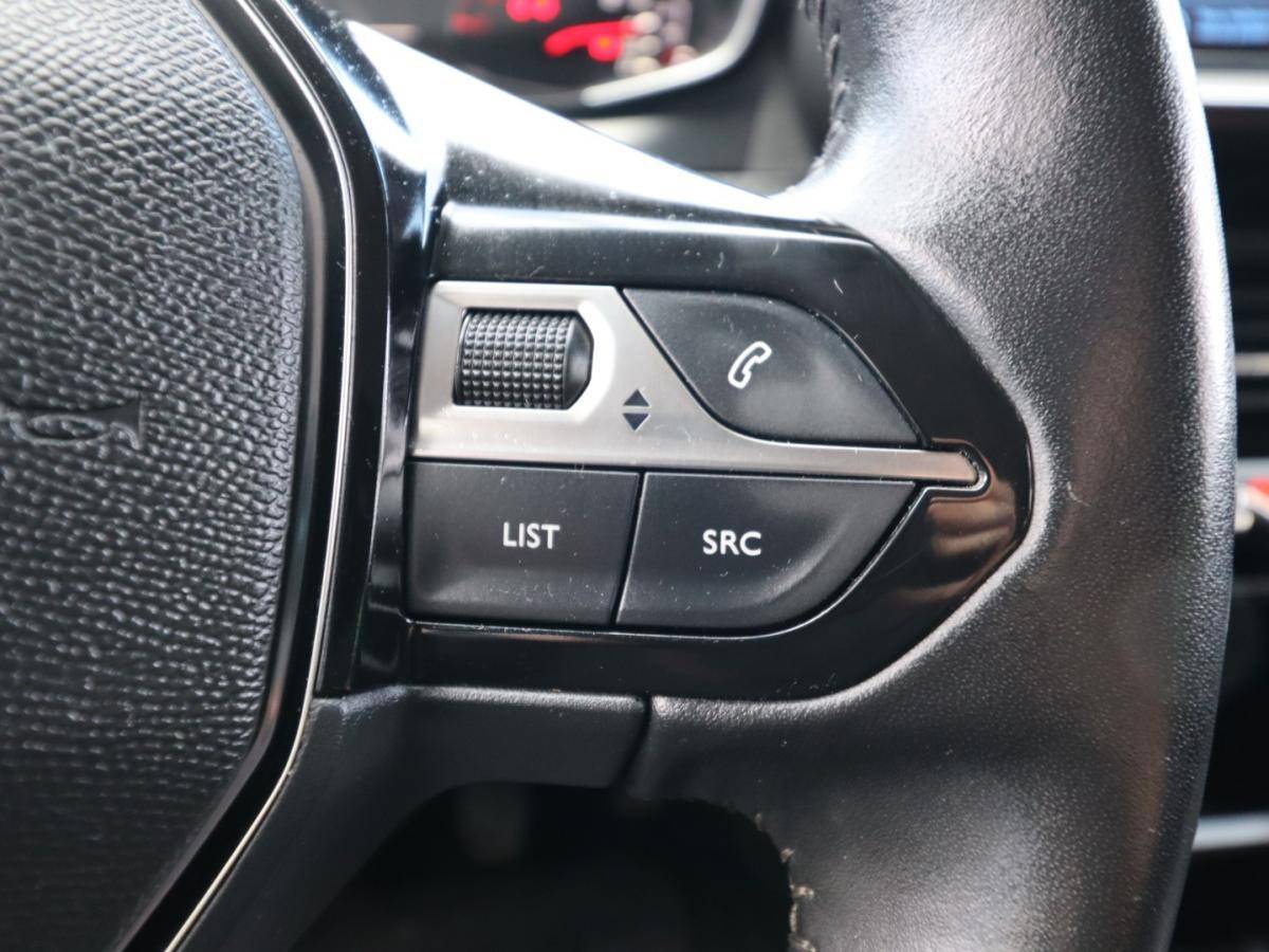 peugeot-208-2019-diesel-1499cc