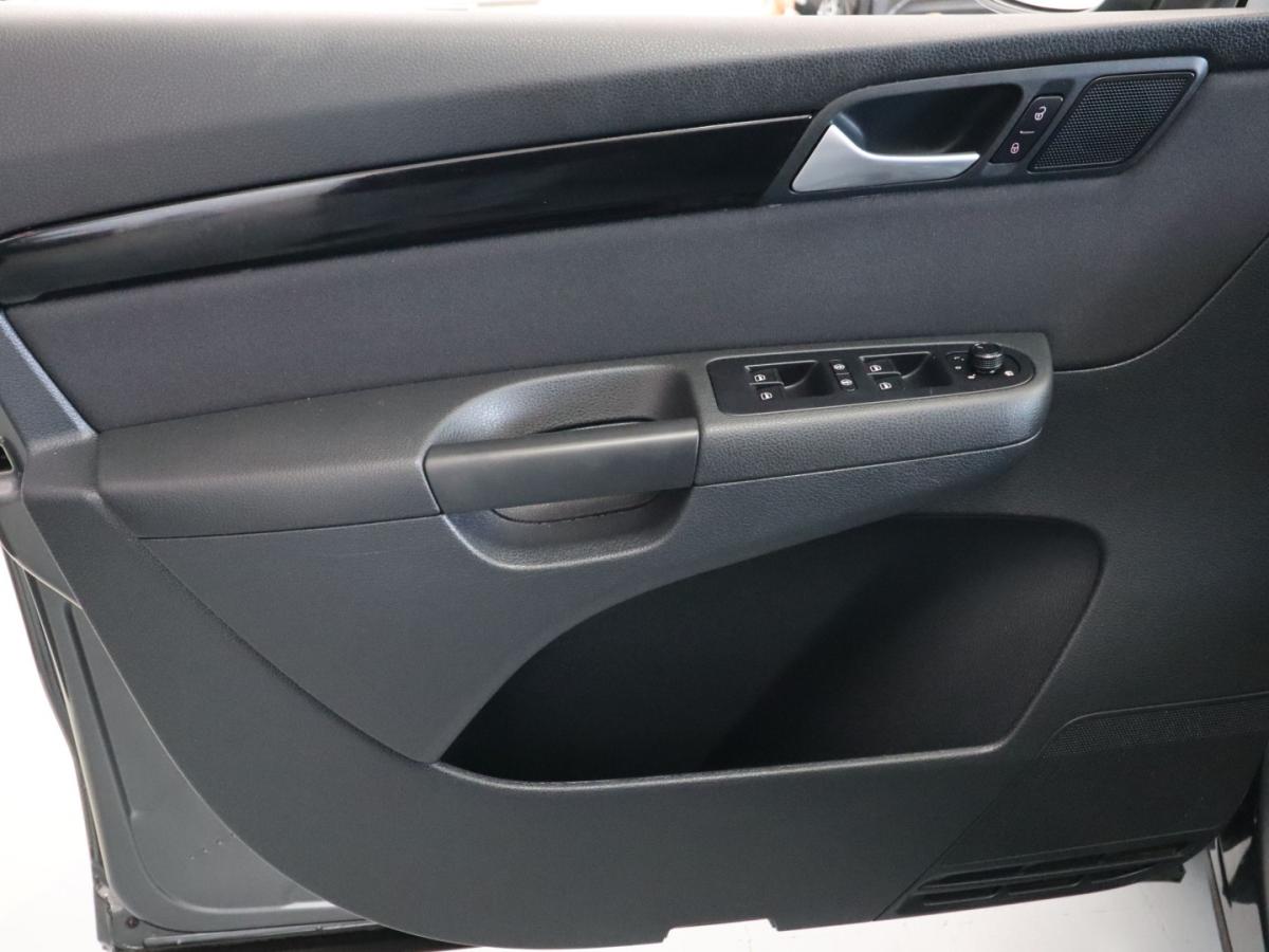 seat-alhambra-2017-diesel-1968cc