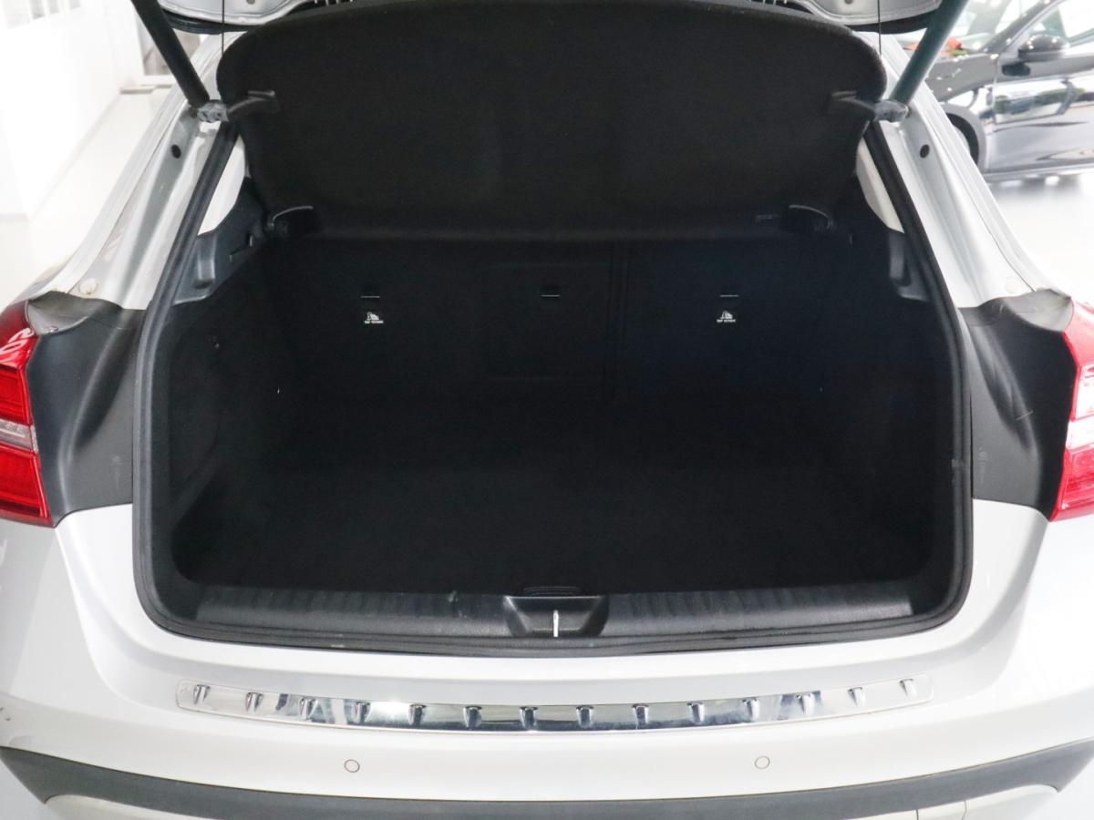 mercedes-benz-gla-2016-diesel-1461cc