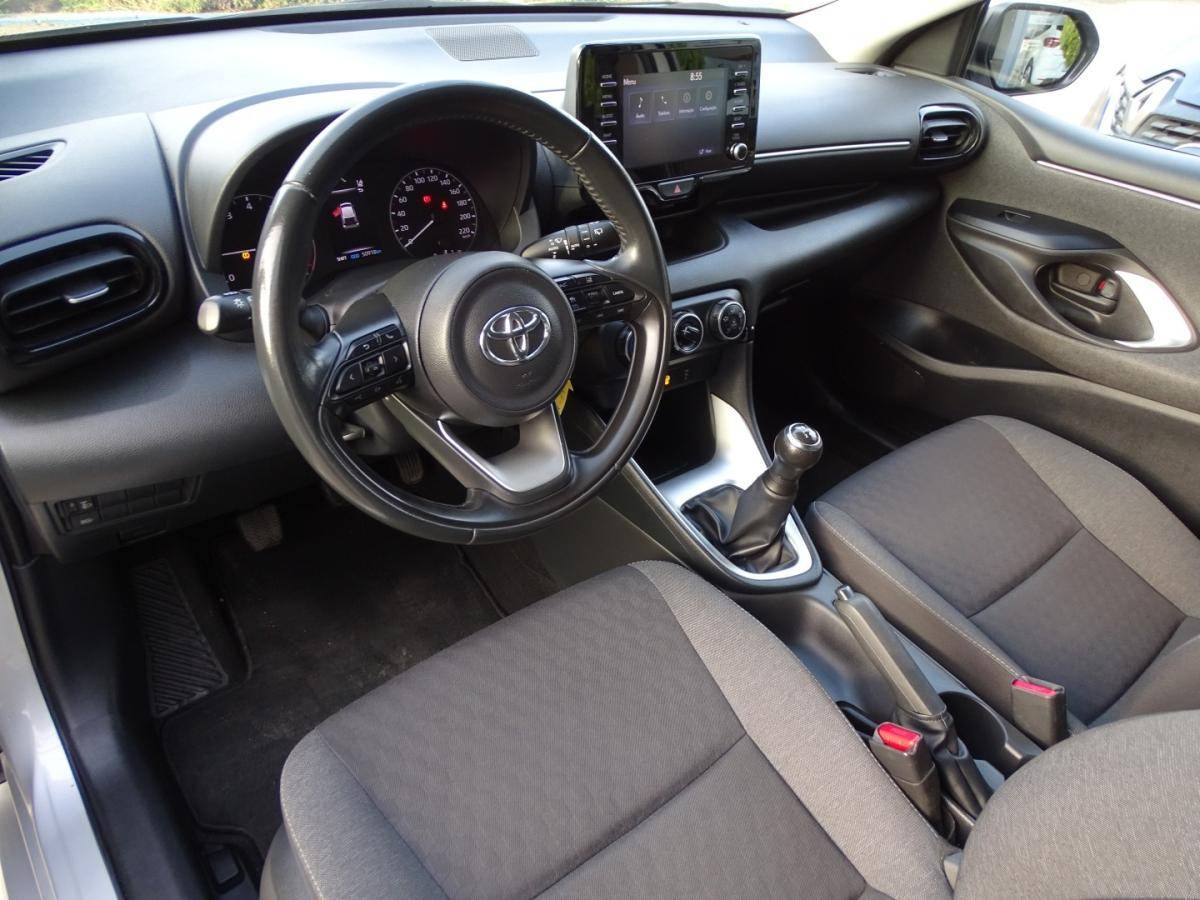 toyota-yaris-2021-gasolina-998cc