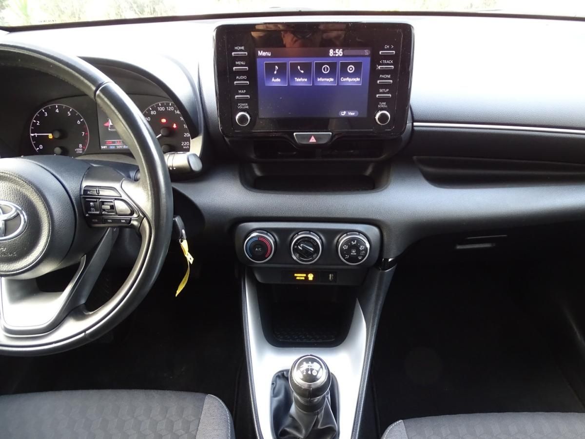 toyota-yaris-2021-gasolina-998cc