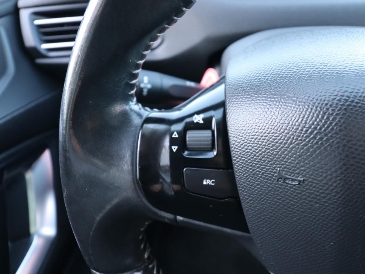 peugeot-308-sw-2014-diesel-1560cc