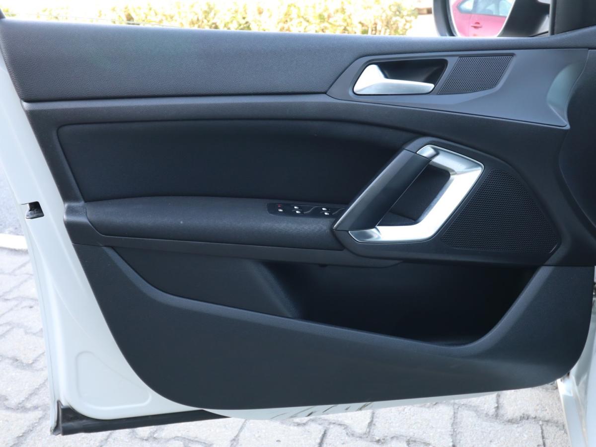 peugeot-308-sw-2014-diesel-1560cc