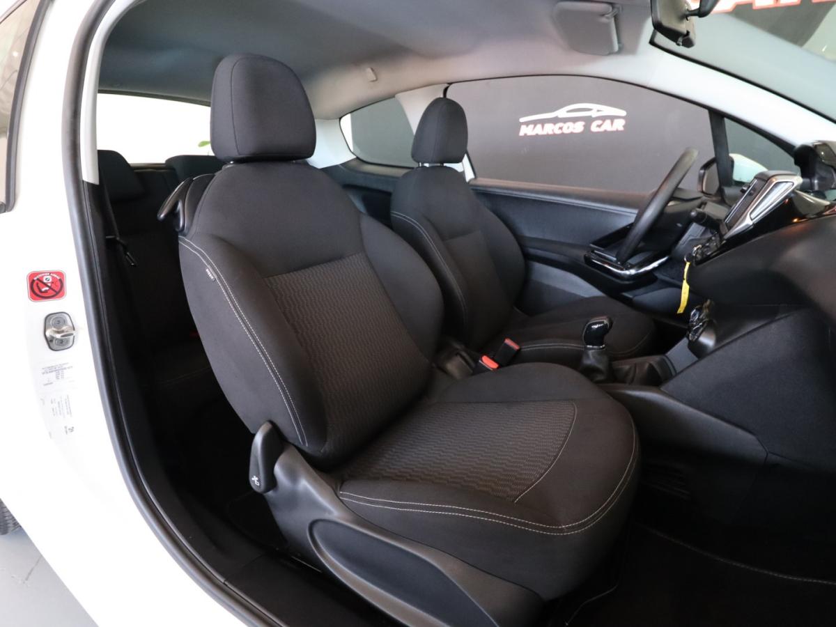 peugeot-208-2017-diesel-1560cc