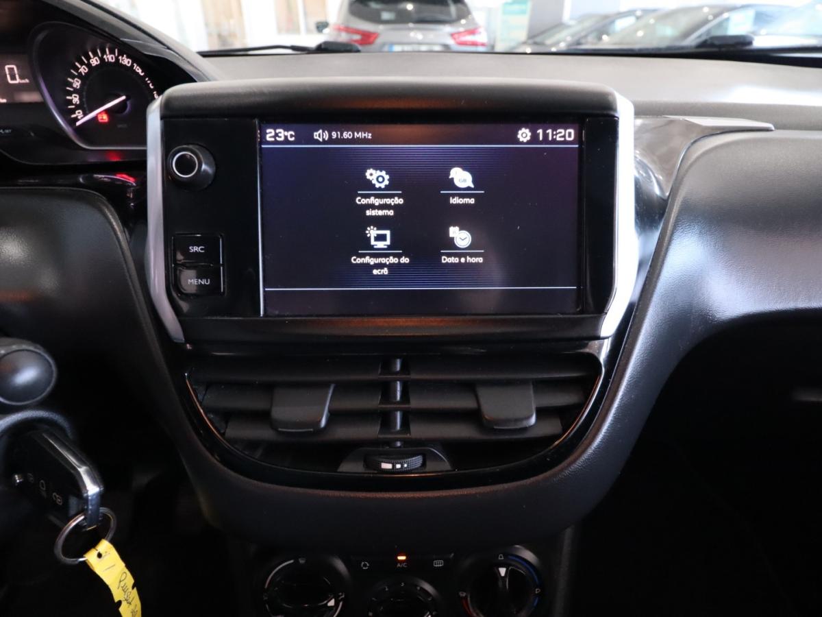 peugeot-208-2017-diesel-1560cc