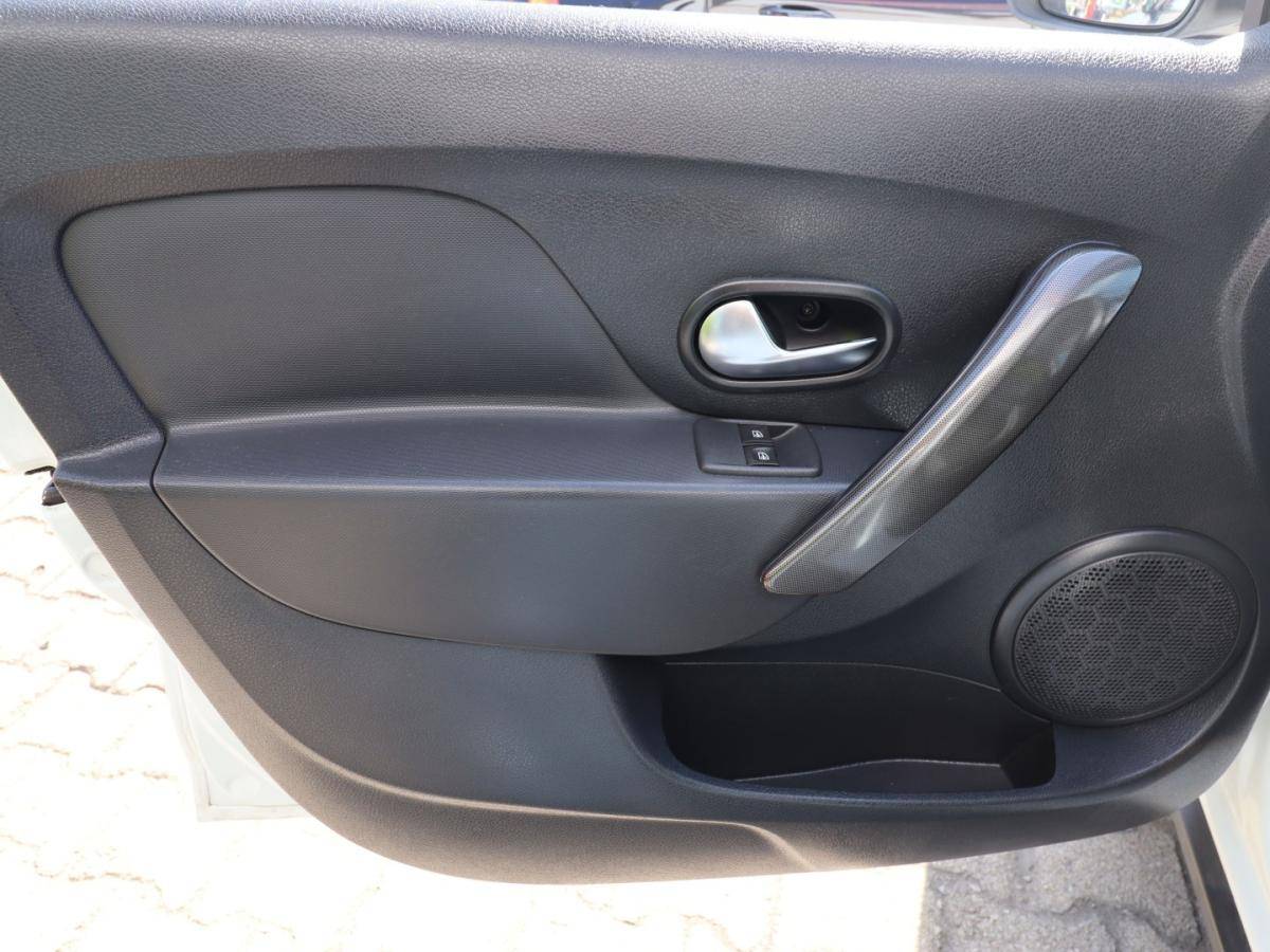 dacia-sandero-2018-diesel-1461cc