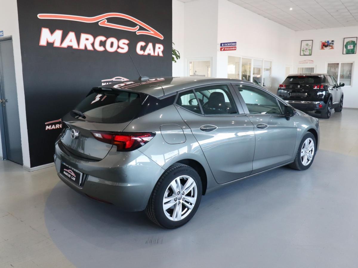 opel-astra-2021-diesel-1499cc
