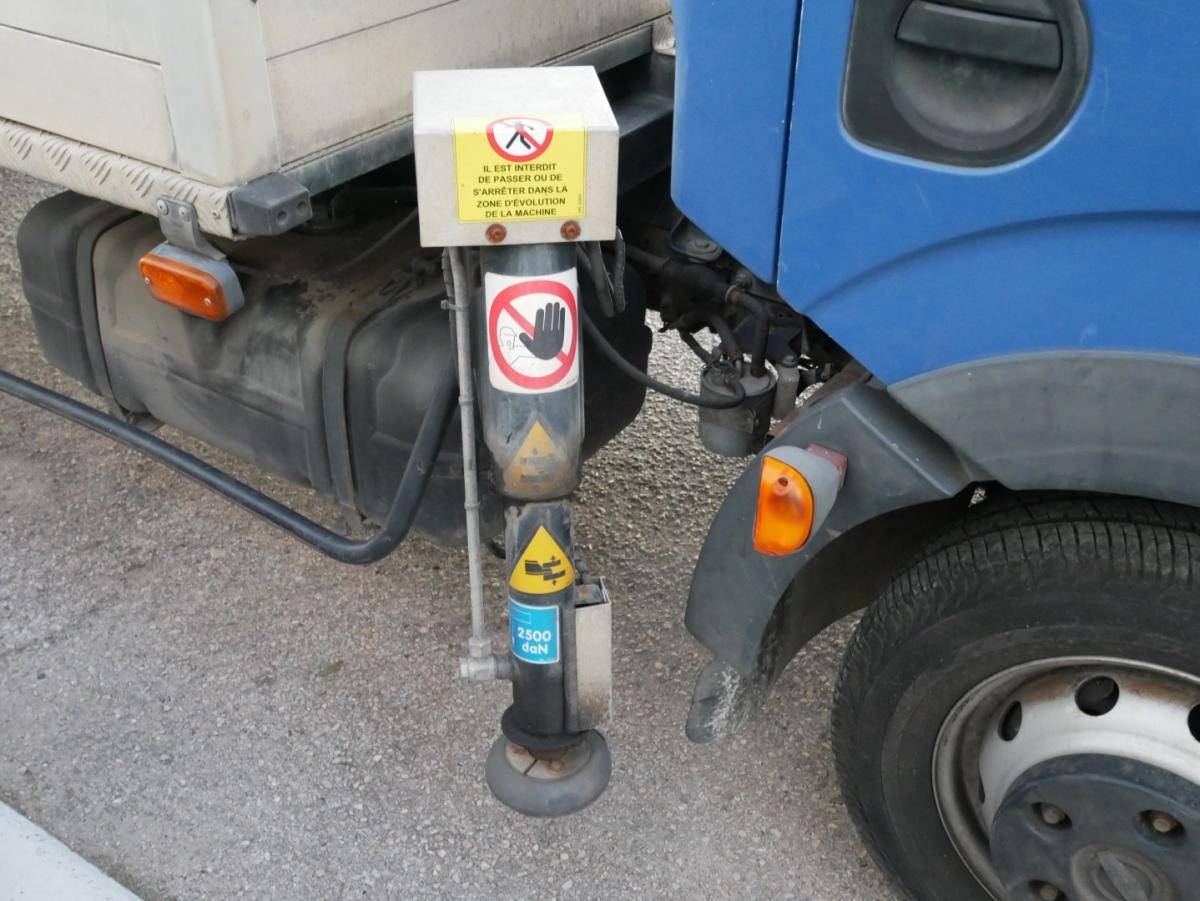nissan-cabstar-2013-diesel-3499cc