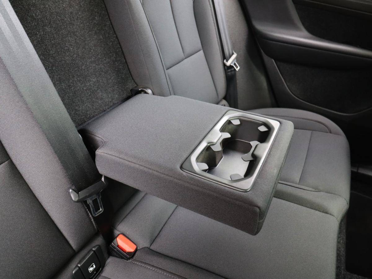 volvo-xc40-2021-hibrido-1477cc