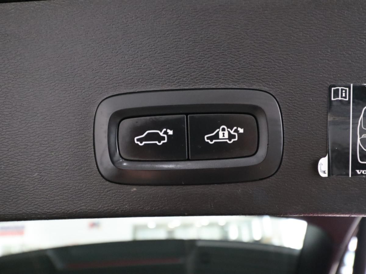 volvo-xc40-2021-hibrido-1477cc
