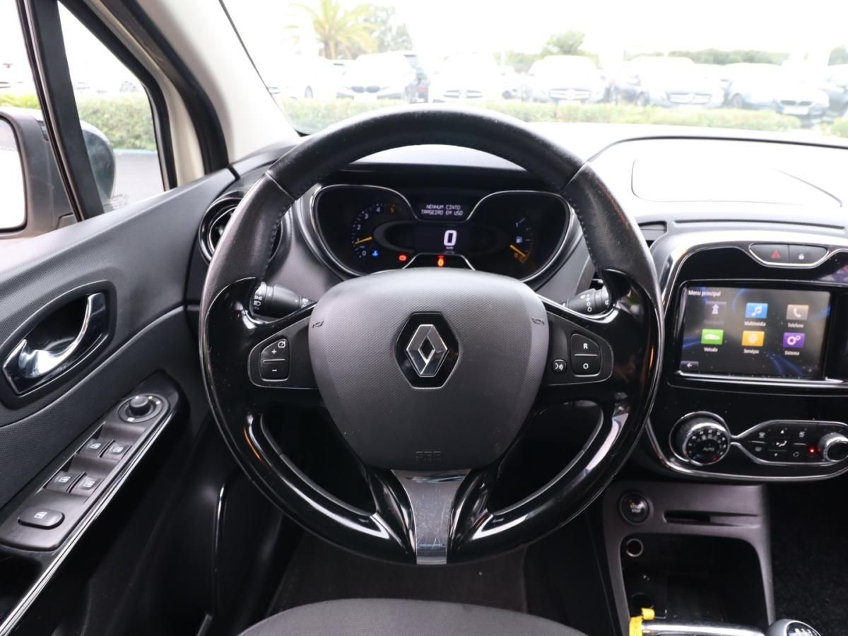 renault-captur-2015-diesel-1461cc