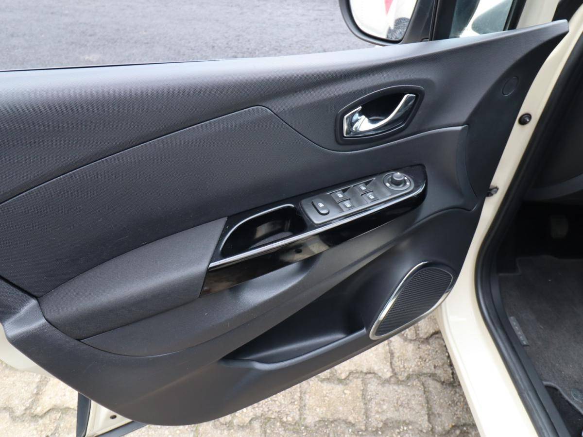 renault-captur-2015-diesel-1461cc