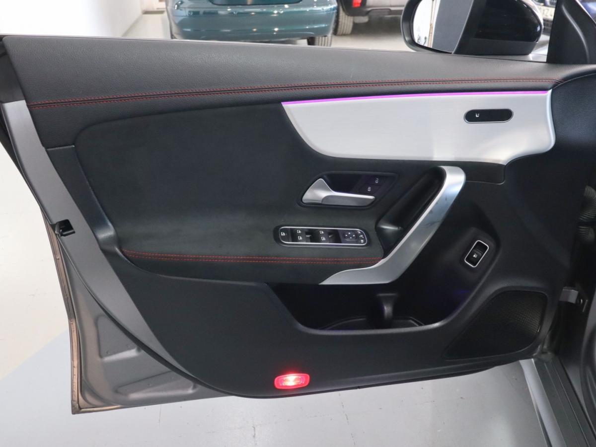 mercedes-benz-cla-2022-hibrido-1398cc