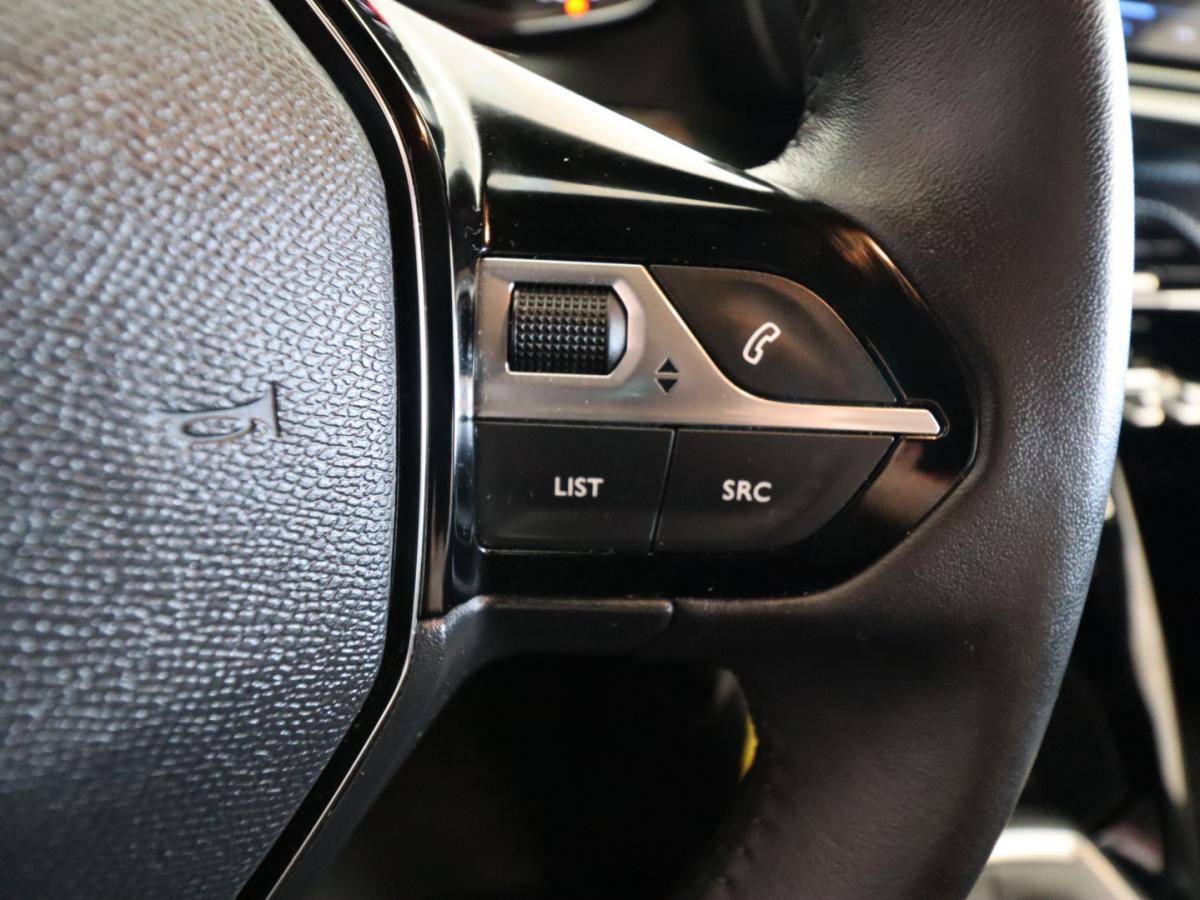 peugeot-2008-2024-gasolina-1199cc