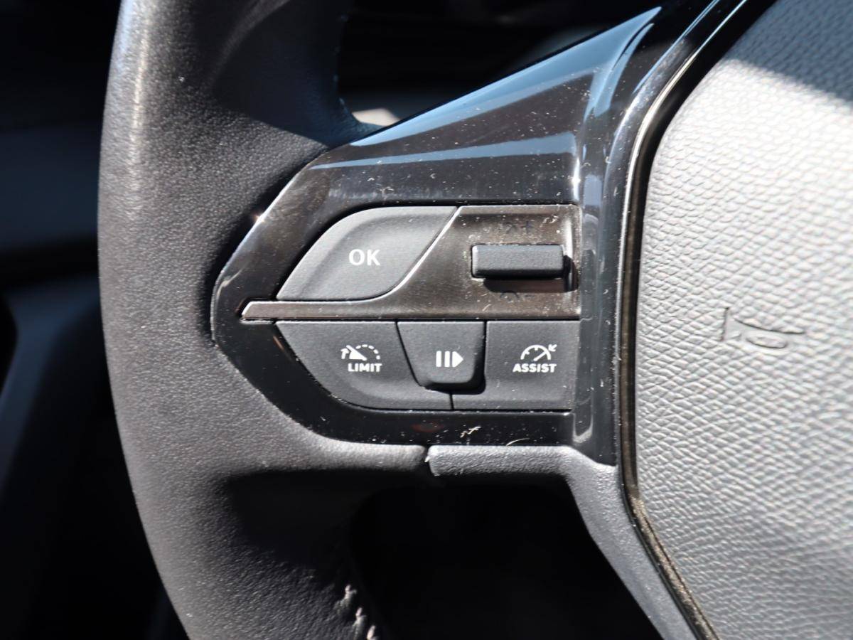 peugeot-308-sw-2022-gasolina-1199cc