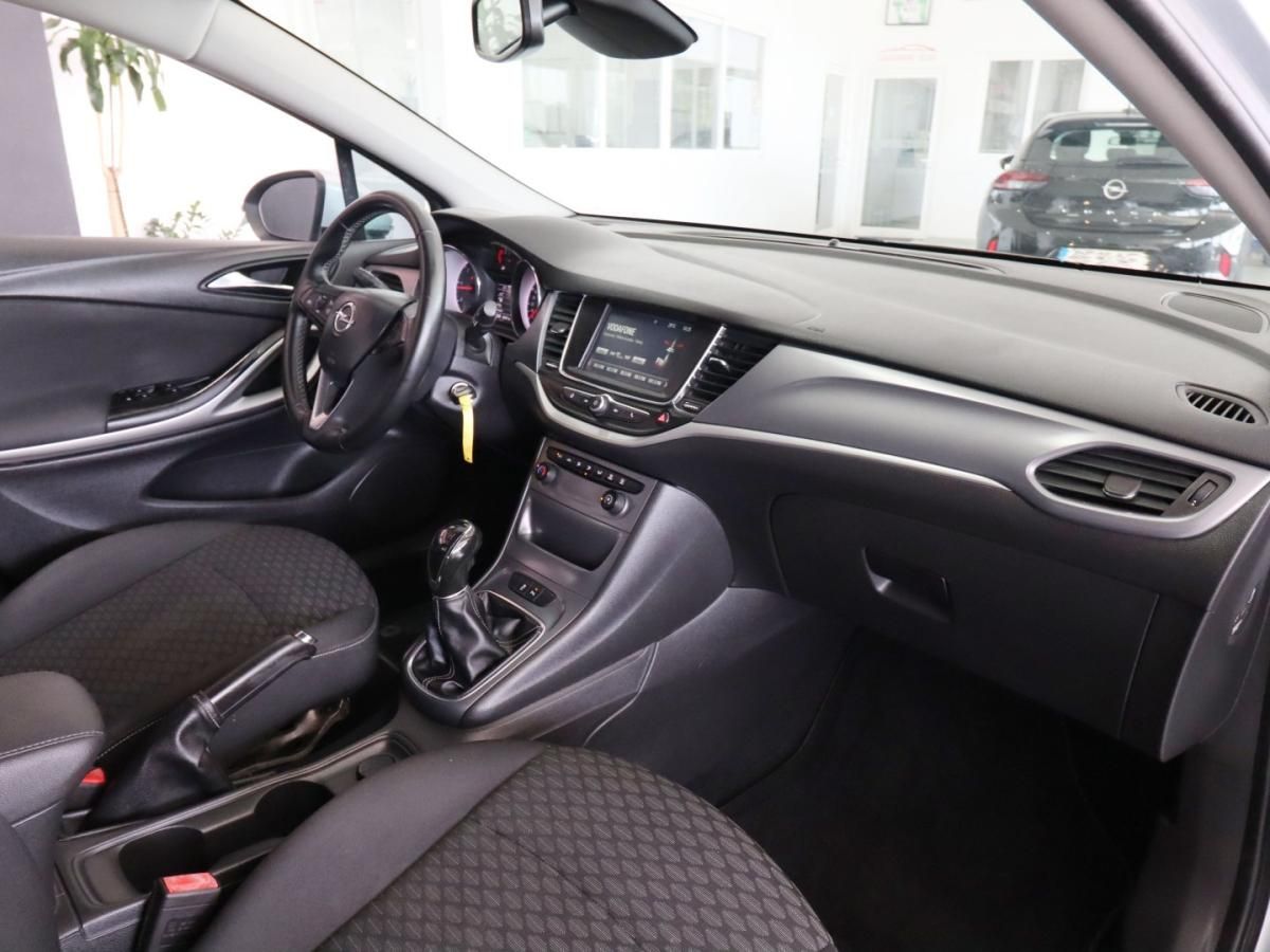 opel-astra-sport-tourer-2017-diesel-1598cc