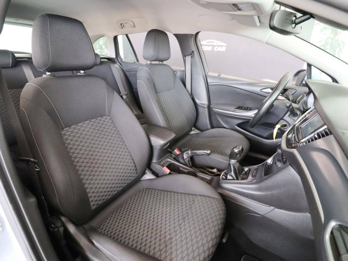 opel-astra-sport-tourer-2017-diesel-1598cc