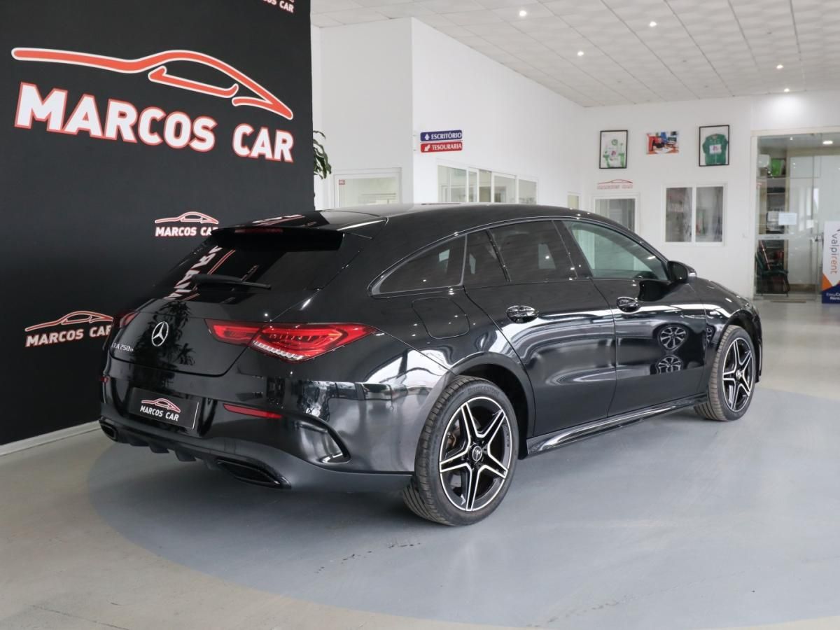 mercedes-benz-cla-2022-hibrido-1332cc