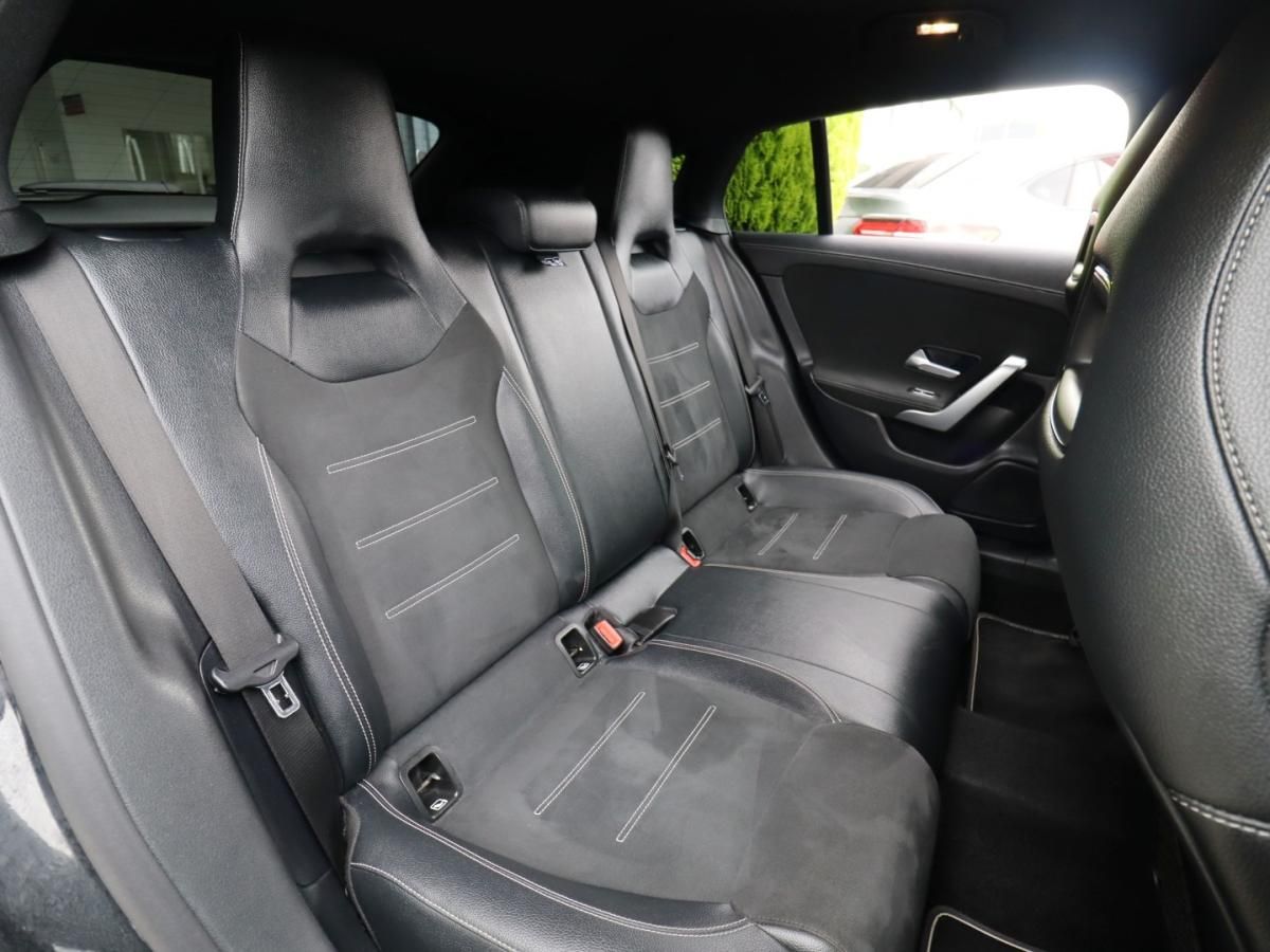 mercedes-benz-cla-2022-hibrido-1332cc