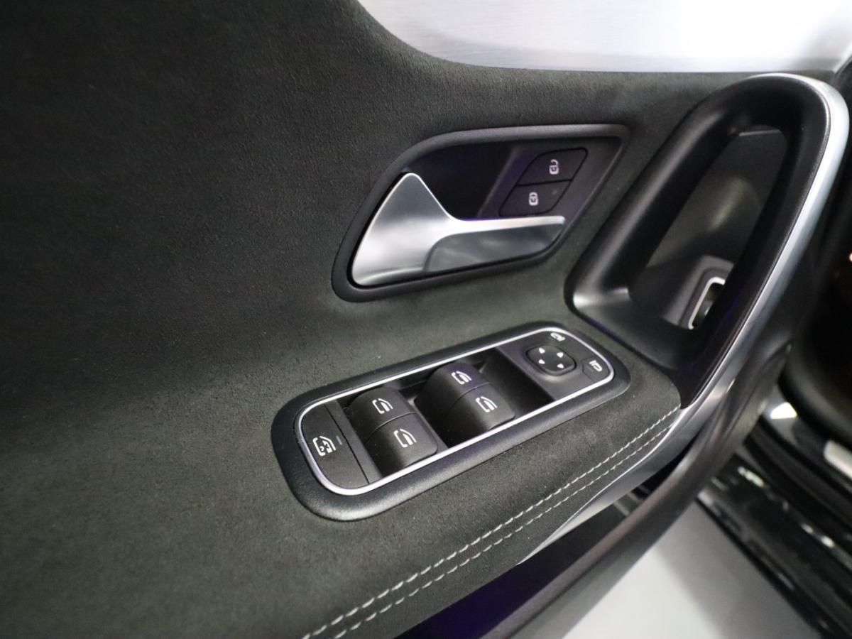 mercedes-benz-cla-2022-hibrido-1332cc