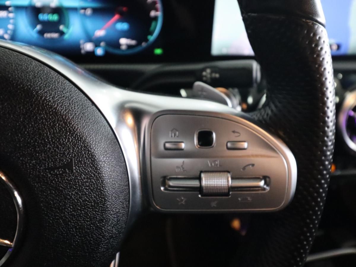 mercedes-benz-cla-2022-hibrido-1332cc