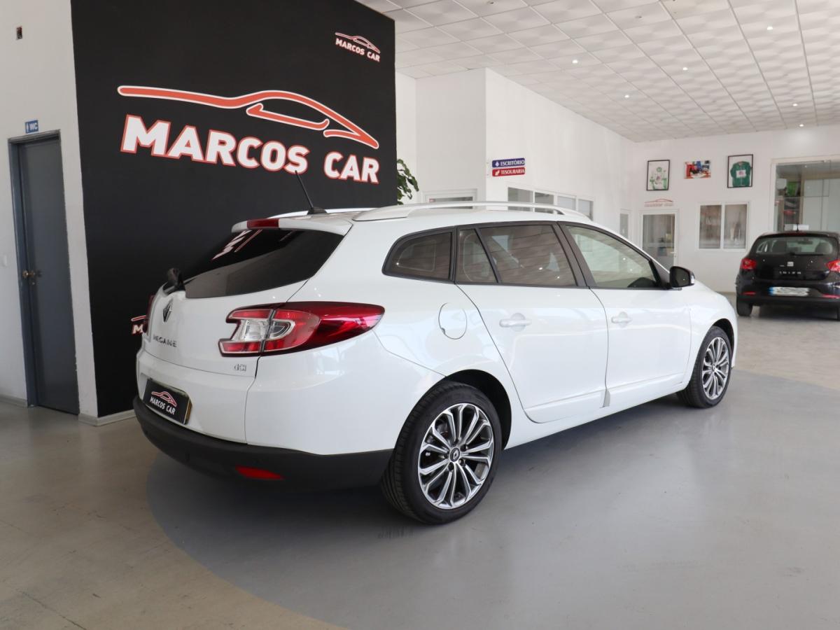 renault-megane-sport-tourer-2016-diesel-1461cc