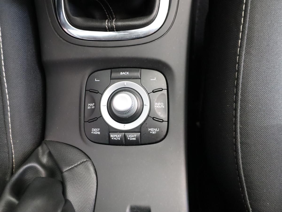 renault-megane-sport-tourer-2016-diesel-1461cc