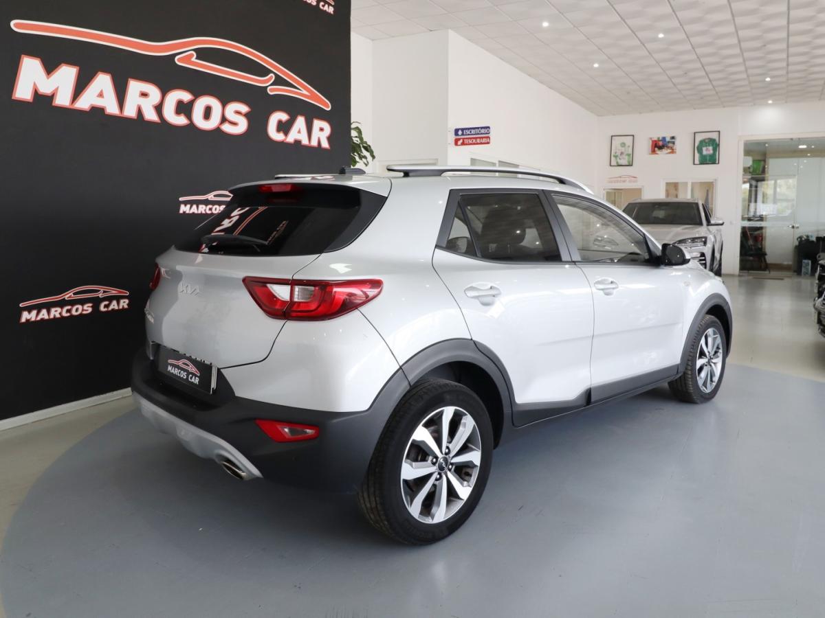 kia-stonic-2022-gasolina-1197cc