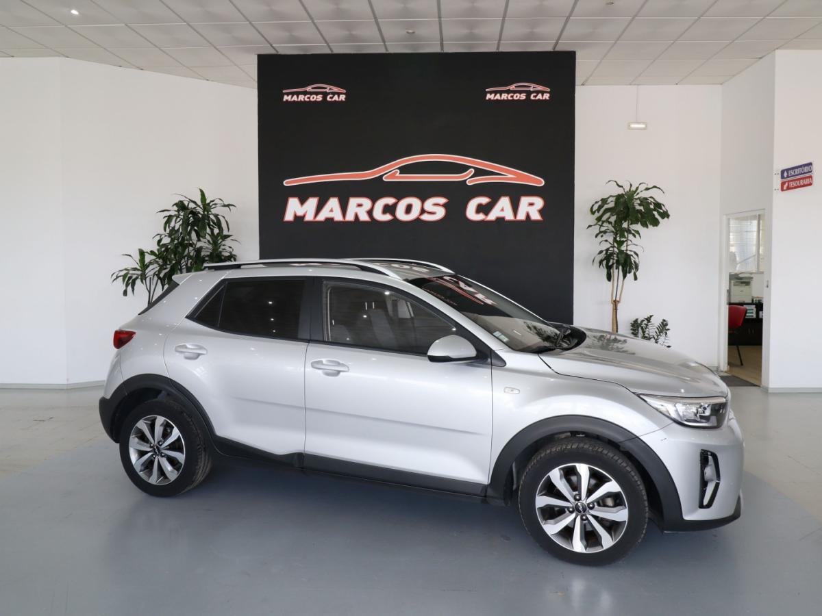 kia-stonic-2022-gasolina-1197cc