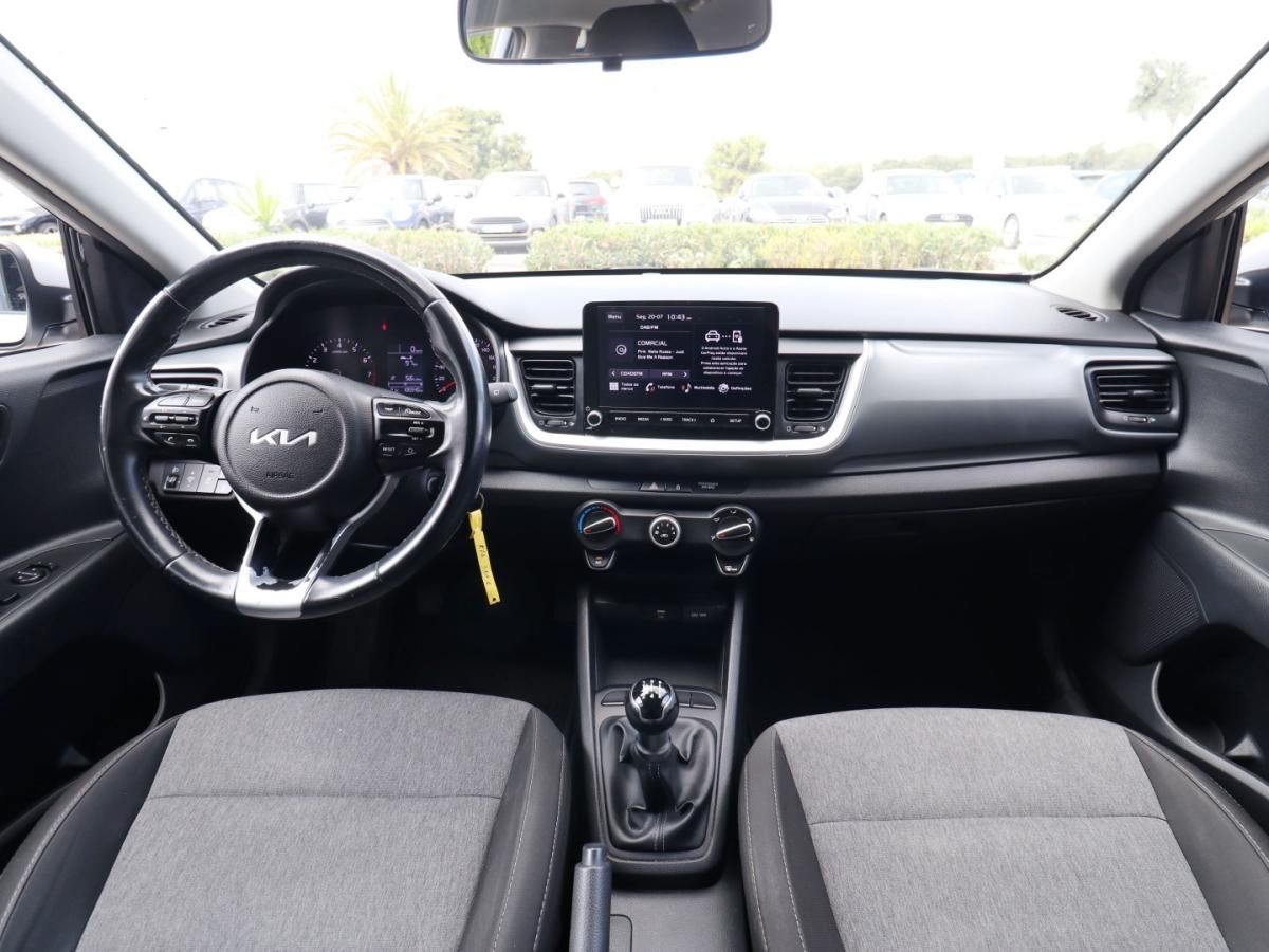 kia-stonic-2022-gasolina-1197cc
