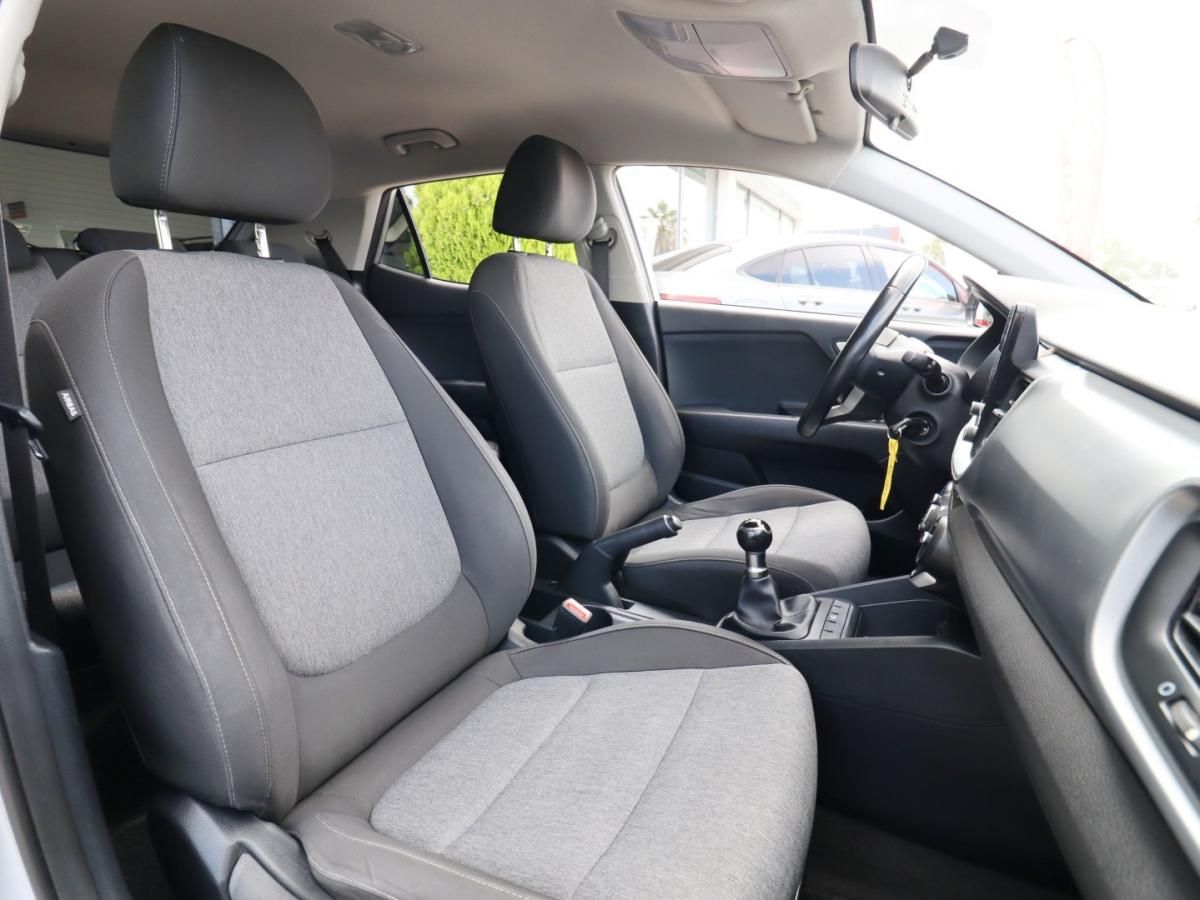 kia-stonic-2022-gasolina-1197cc