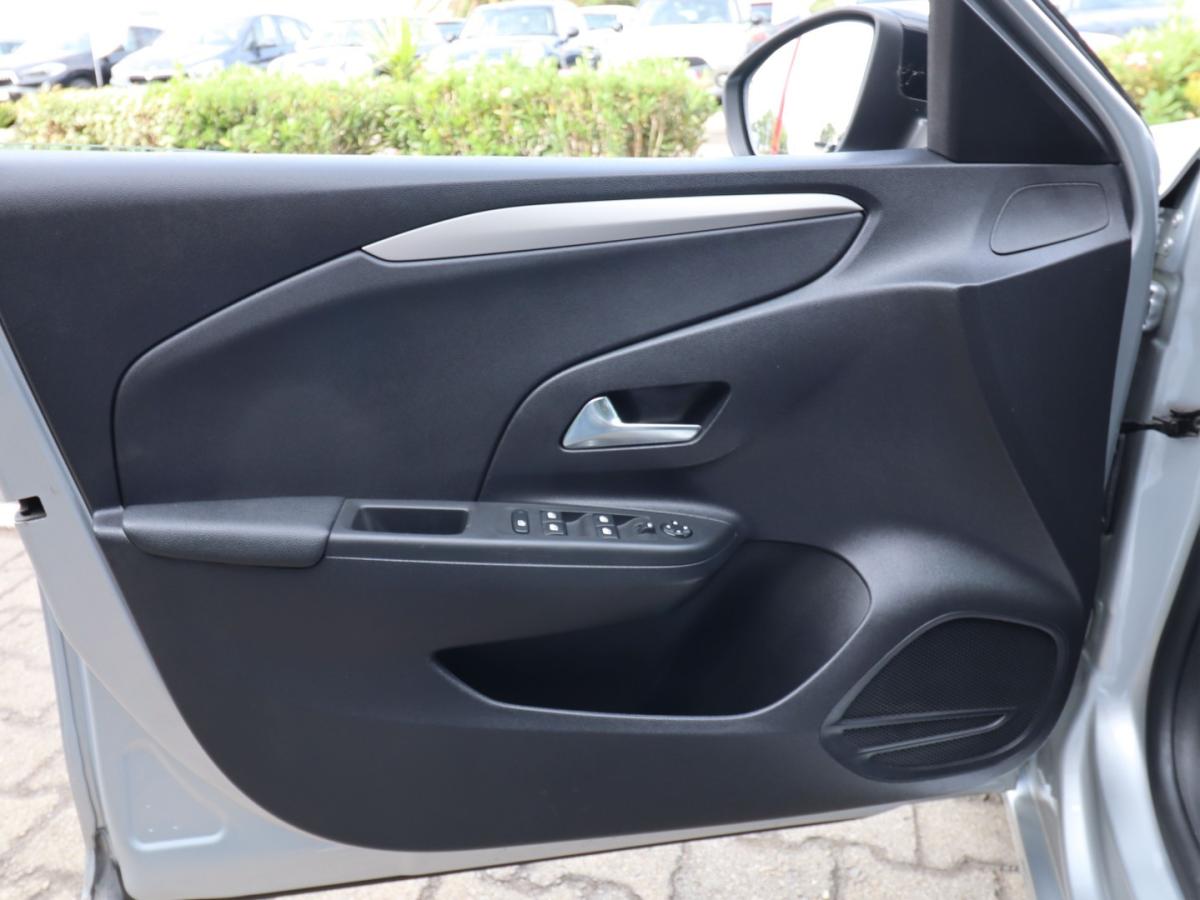 opel-corsa-2023-gasolina-1200cc