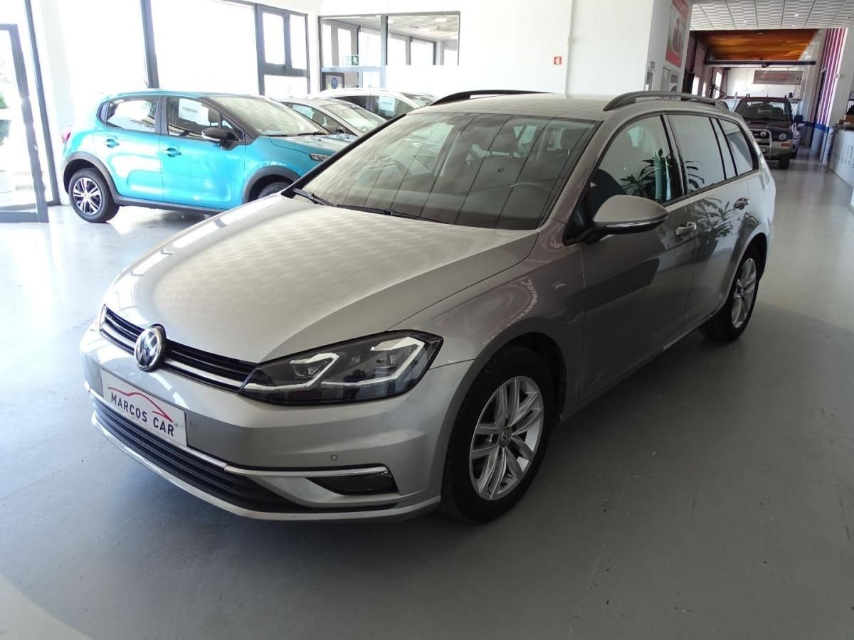 volkswagen-golf-variant-2019-diesel-1598cc