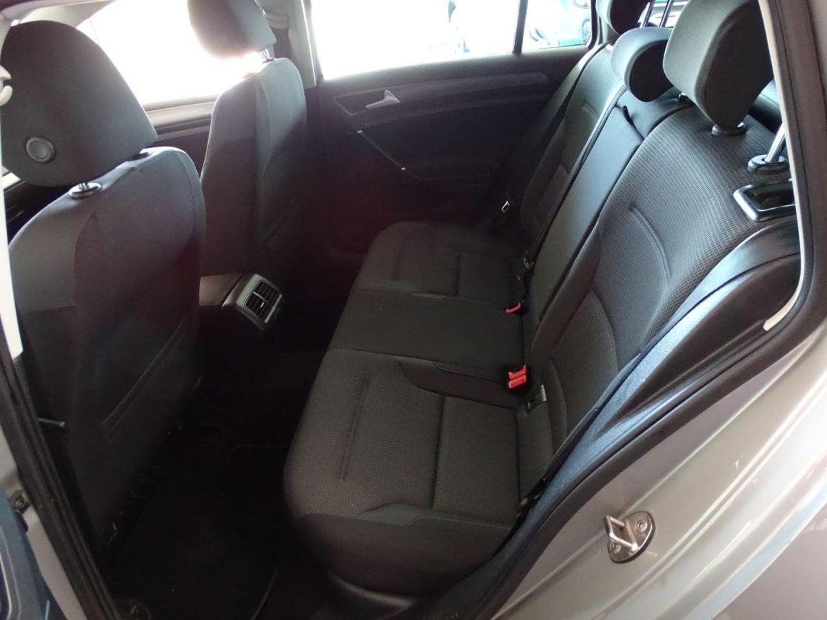 volkswagen-golf-variant-2019-diesel-1598cc