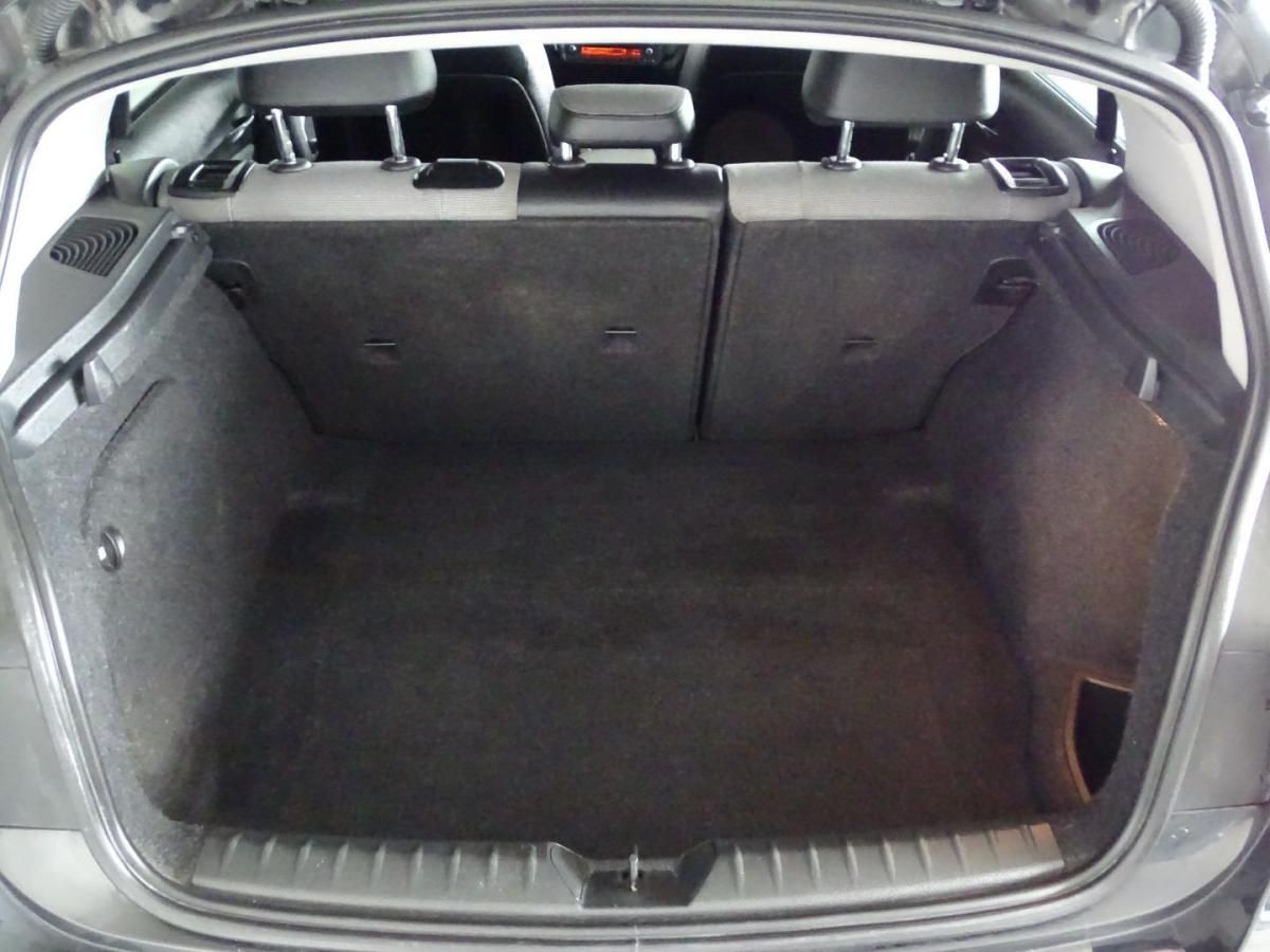 bmw-serie-1-118d-2012-diesel-1995cc