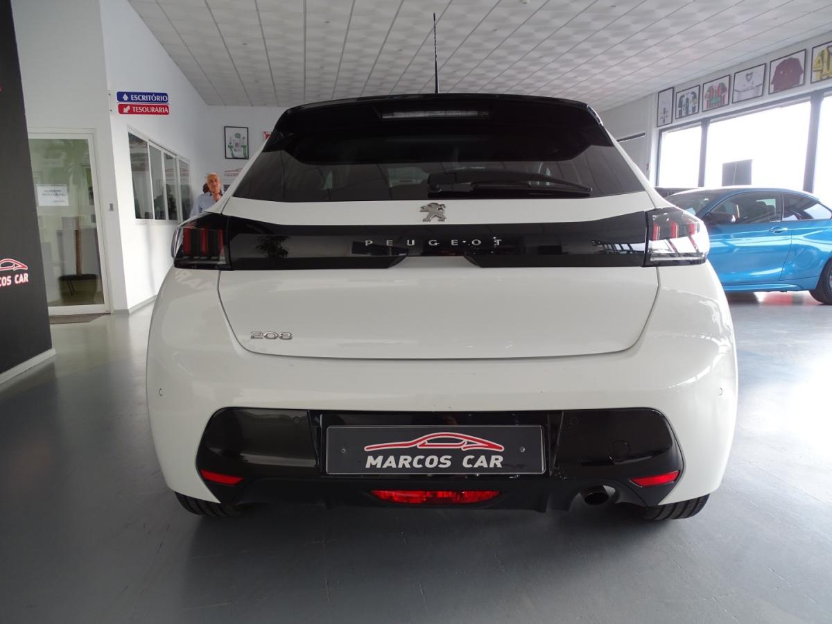 peugeot-208-2023-diesel-1499cc