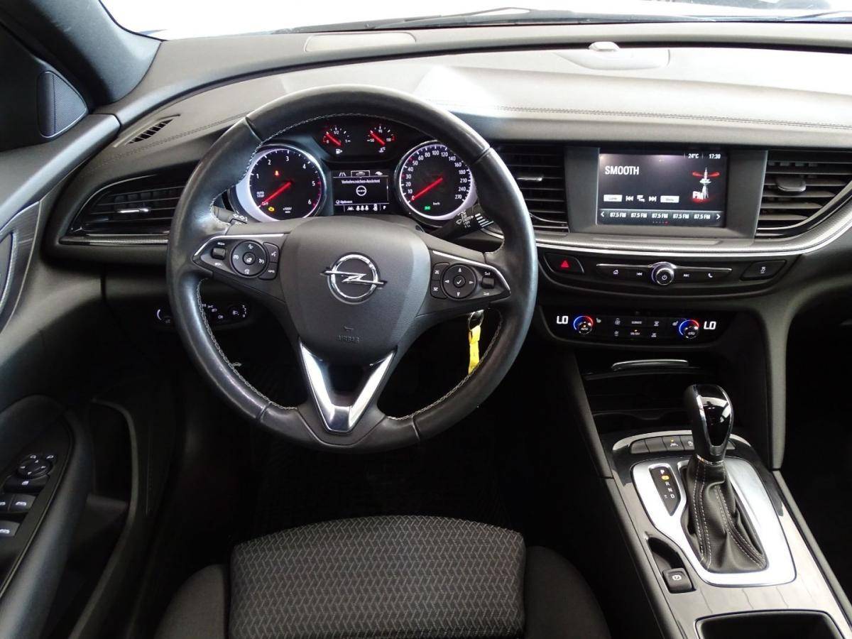 opel-insignia-grand-sport-2021-diesel-1496cc