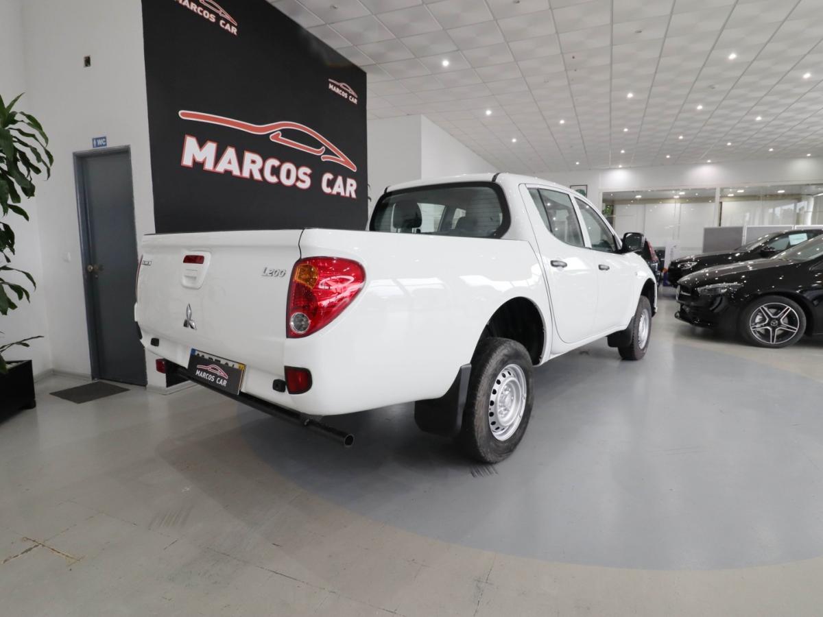 mitsubishi-l200-2014-diesel-2477cc