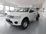 mitsubishi-l200-2014-diesel-2477cc