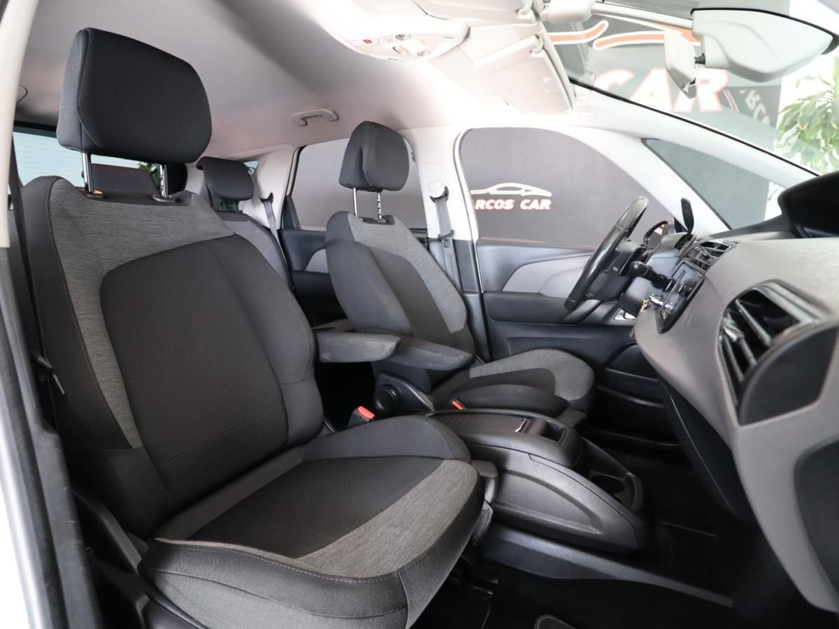 citroen-c4-picasso-2017-diesel-1560cc