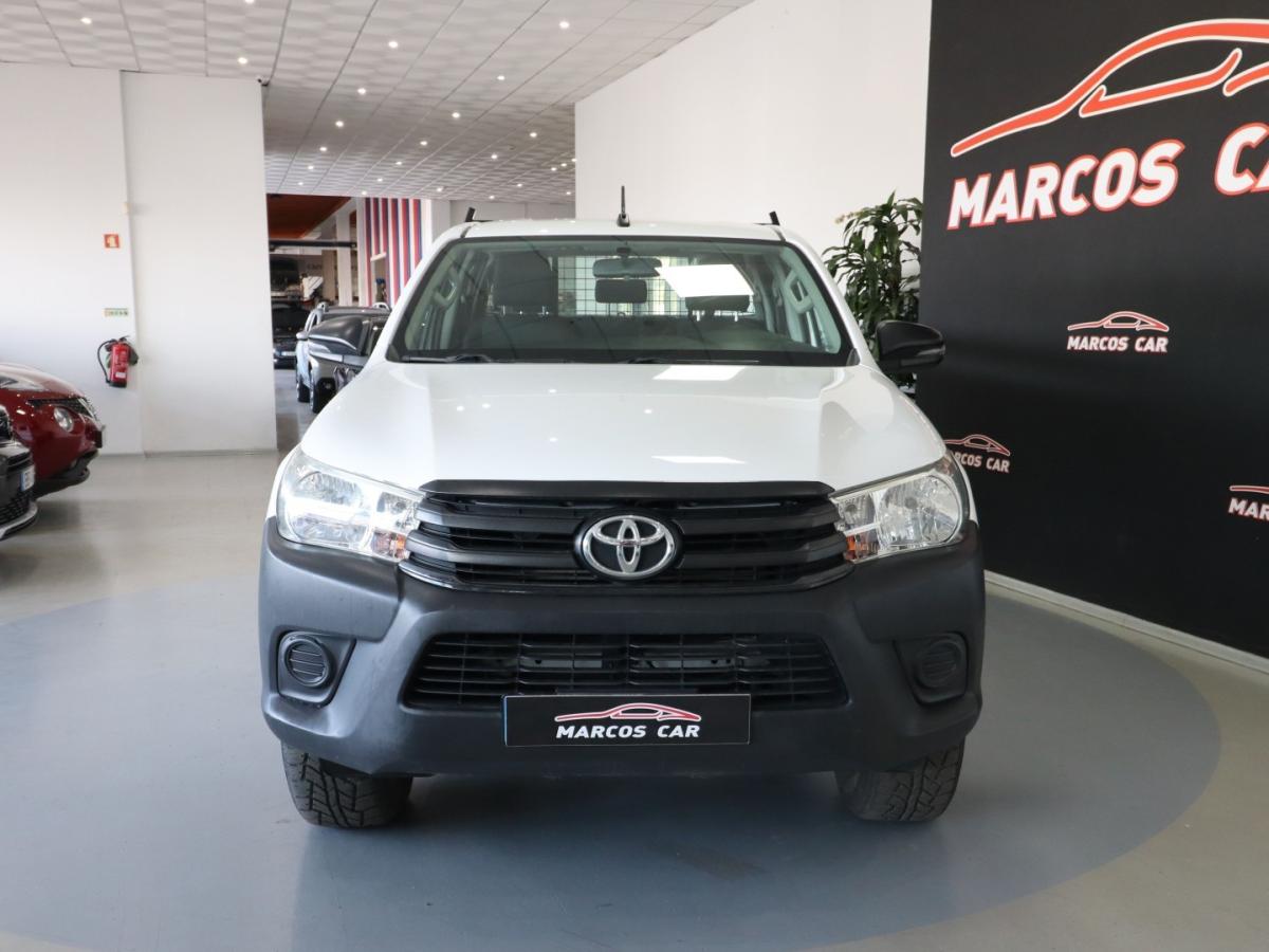 toyota-hilux-2018-diesel-2393cc